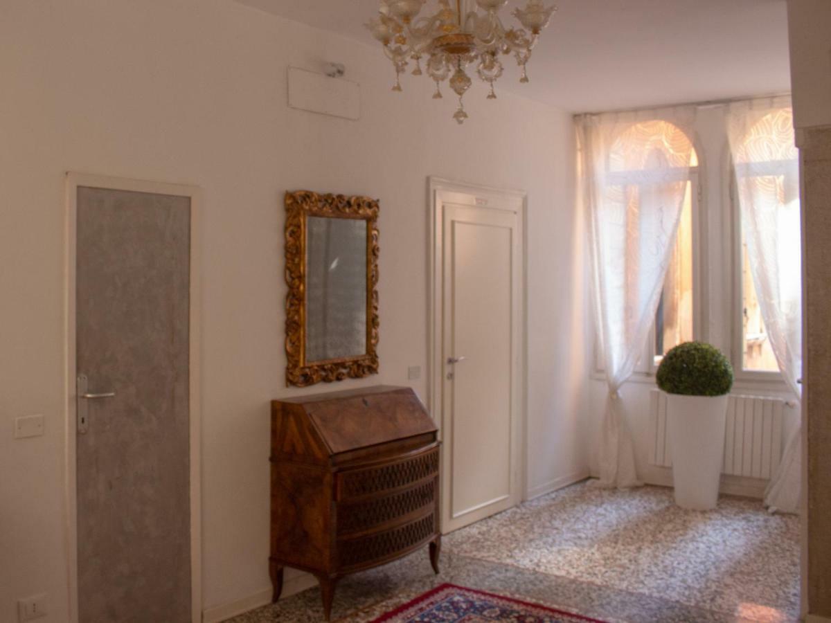Porta Orientalis Veneţia Exterior foto